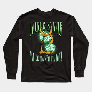 “Love is a dagger” Long Sleeve T-Shirt